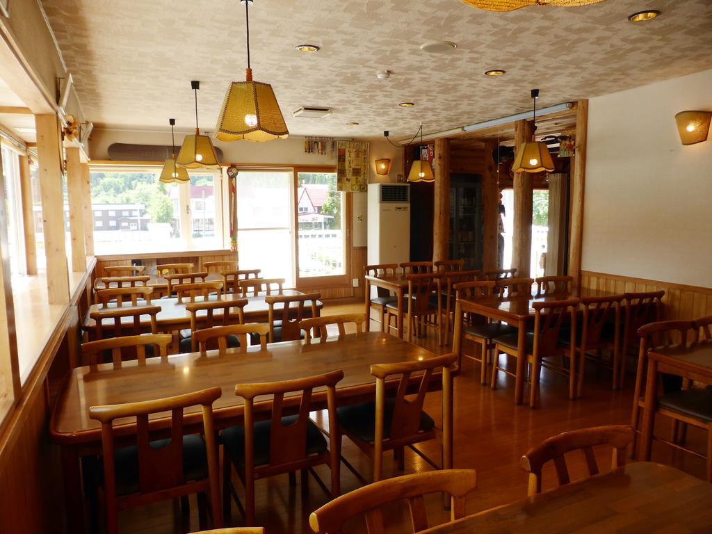 Kagura House Hotel Yuzawa  Exterior foto
